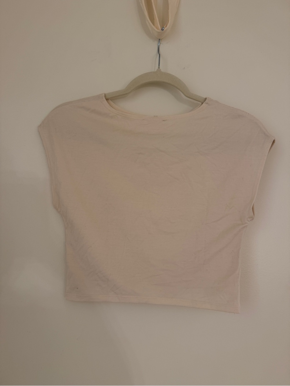 Reformation Ruched Crop Top in Light Beige - Picture 5 of 7